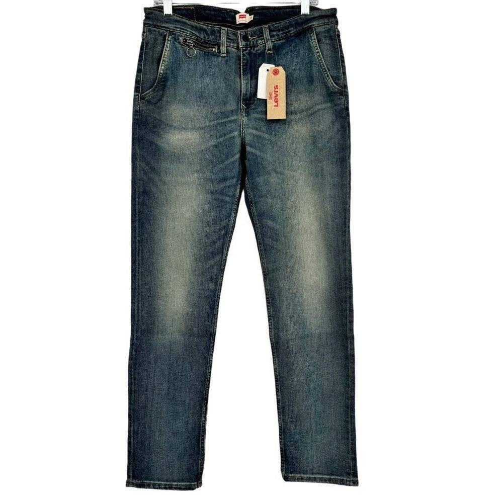 Levi’s Sunburn Boyfriend Zip Watch Pocket Straight Leg Jeans Size 30‎ NWT